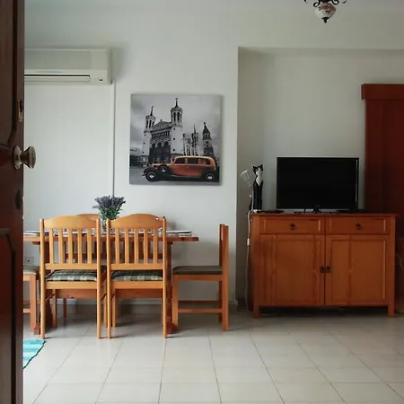 Penthouse Town Center Apartment
